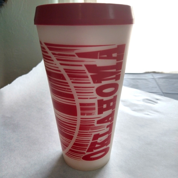 Oklahoma Sooners OU Logo Plastic Beverage Drink Cup w/ removable Lid NWOT